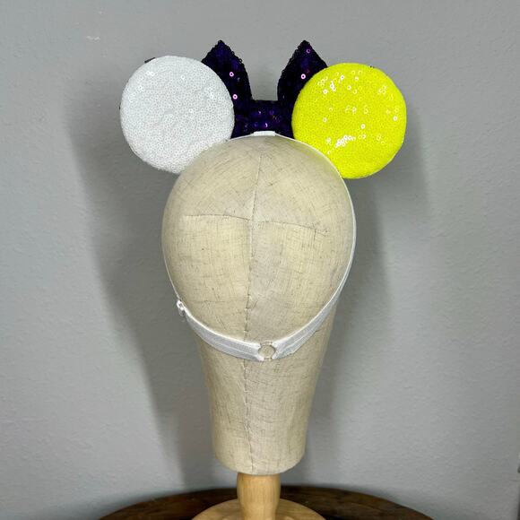 Buzz Lightyear Elastic Minnie Ears | Toy Story-Inspired Adjustable Headband - Picture 4 of 5